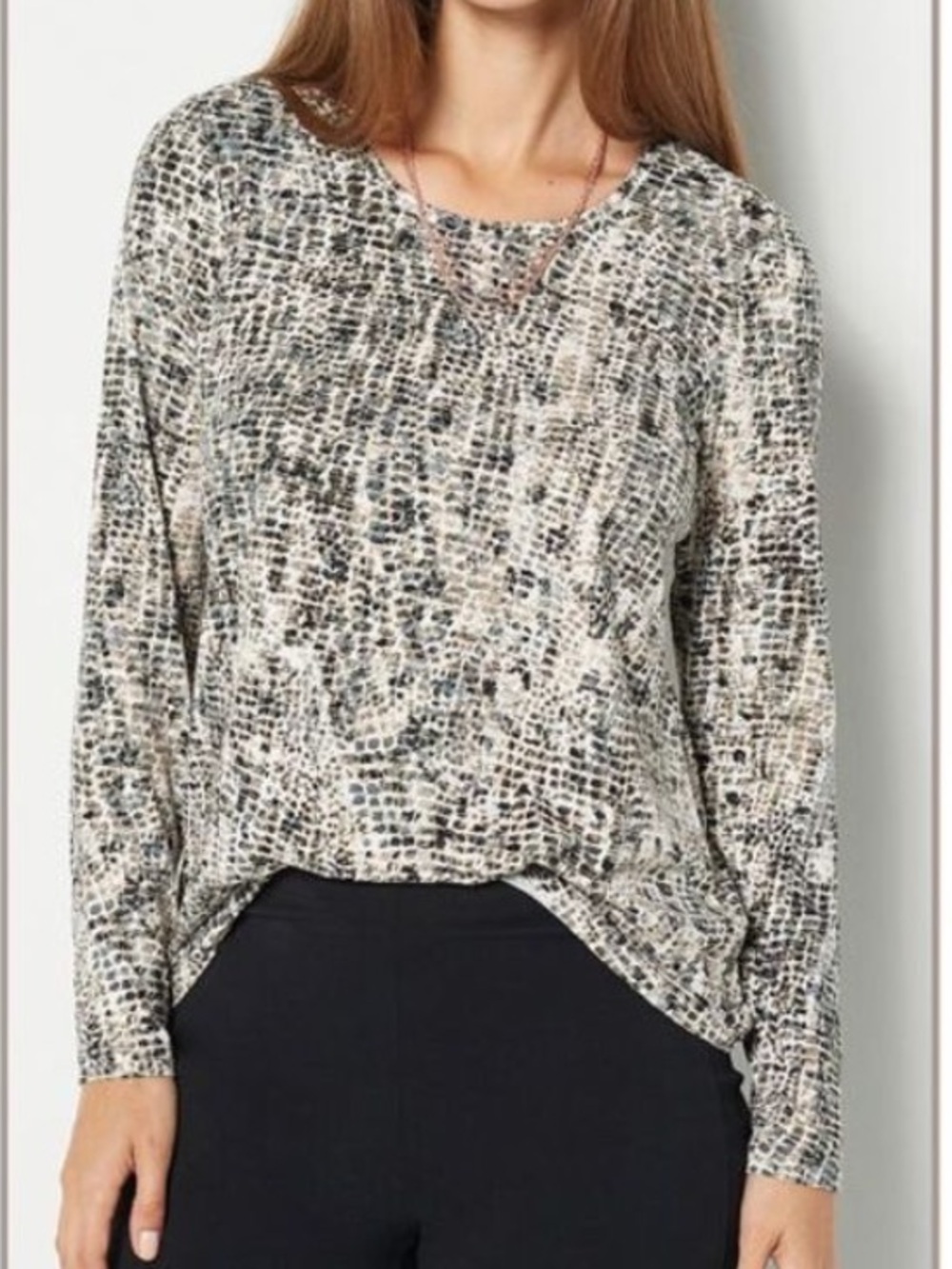Susan Graver Women 5X Scoop Neck Printed Long Sleeve Brushed Liquid Knit Top